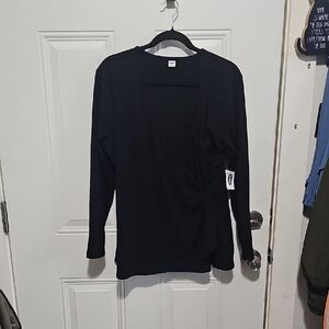 Old Navy Black Long Sleeve T-Shirt Essential Crew Neck
